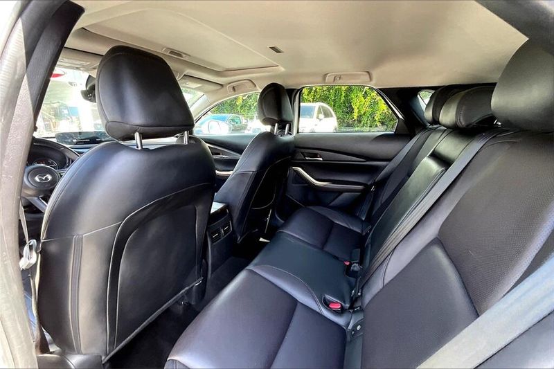 Used 2022 Mazda CX-30 2.5 S Premium PackageImage 16