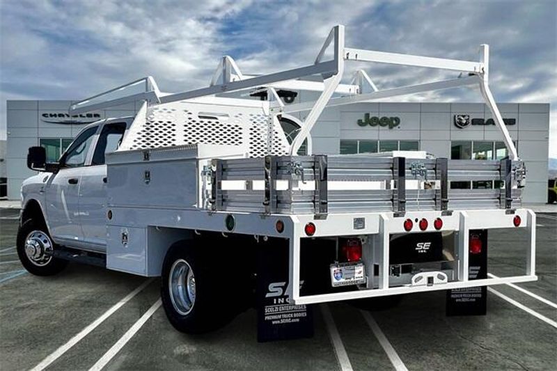 New 2025 RAM 3500 Tradesman Crew Cab Chassis 4x4 60