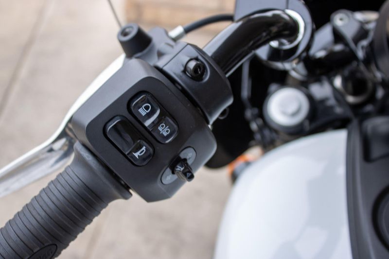 USED 2022 INDIAN MOTORCYCLE SUPER CHIEF BASE Image 8