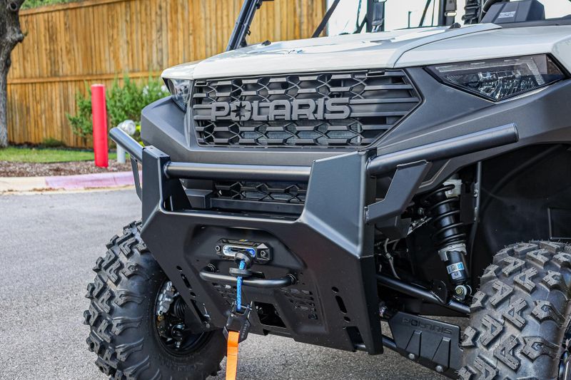 2025 Polaris RANGER CREW 1000 PREMIUM  MIRAGE BEIGEImage 6