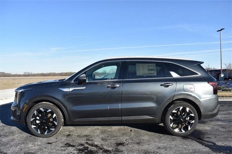 2025 Kia Sorento SXImage 6