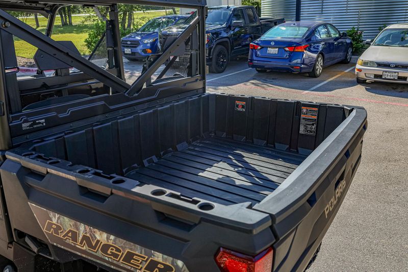 2025 Polaris RANGER CREW 1000 PREMIUM PURSUIT CAMOImage 10