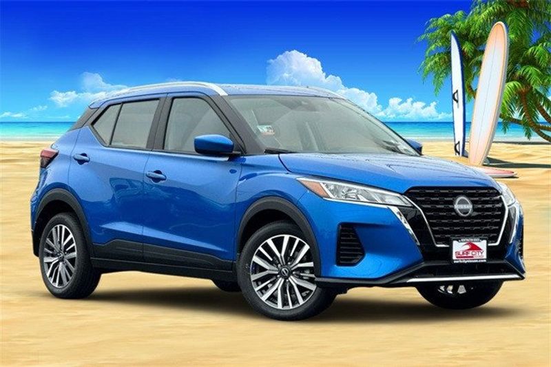 2024 Nissan Kicks SVImage 1