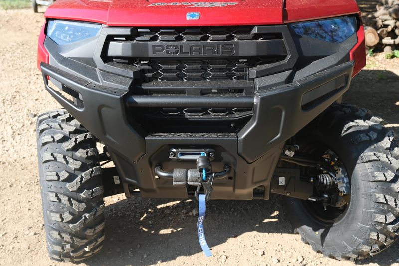 2025 Polaris RANGER CREW XP 1000 PREMIUM SUNSET RED Image 11