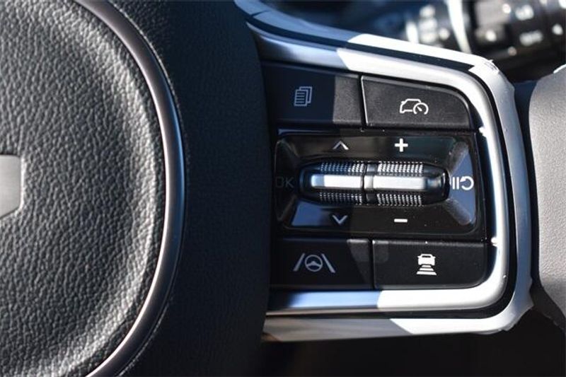 New 2025 Kia Sorento SImage 24