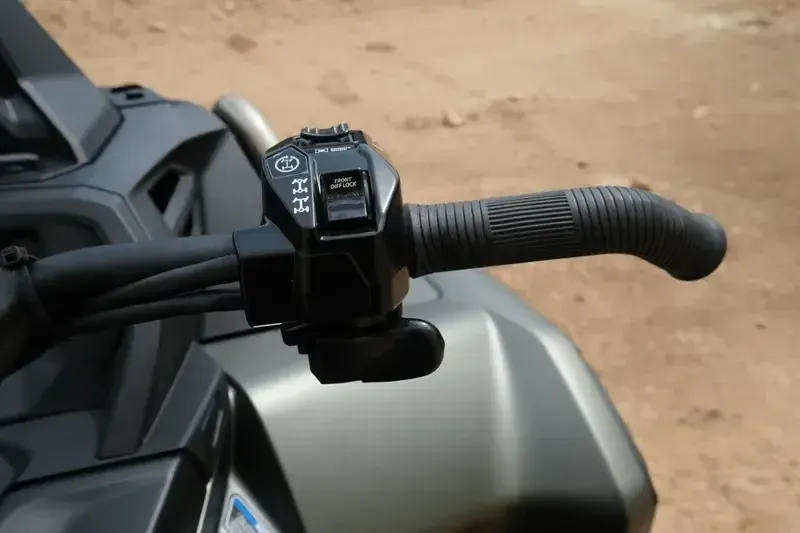 NEW 2026 CAN-AM OUTLANDER X MR 1000R Image 20