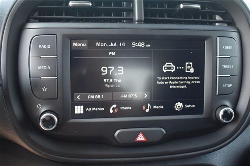 New 2025 Kia Soul LXImage 23