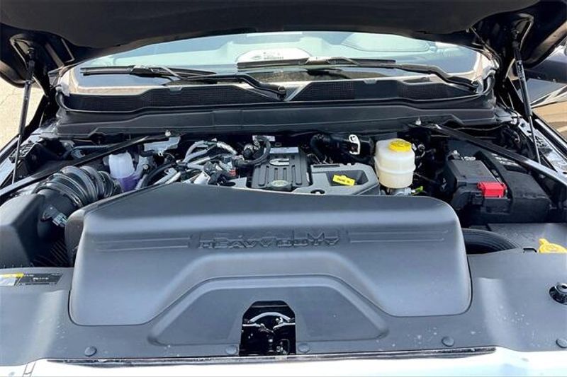 New 2025 RAM 2500 Laramie Mega Cab 4x4 6