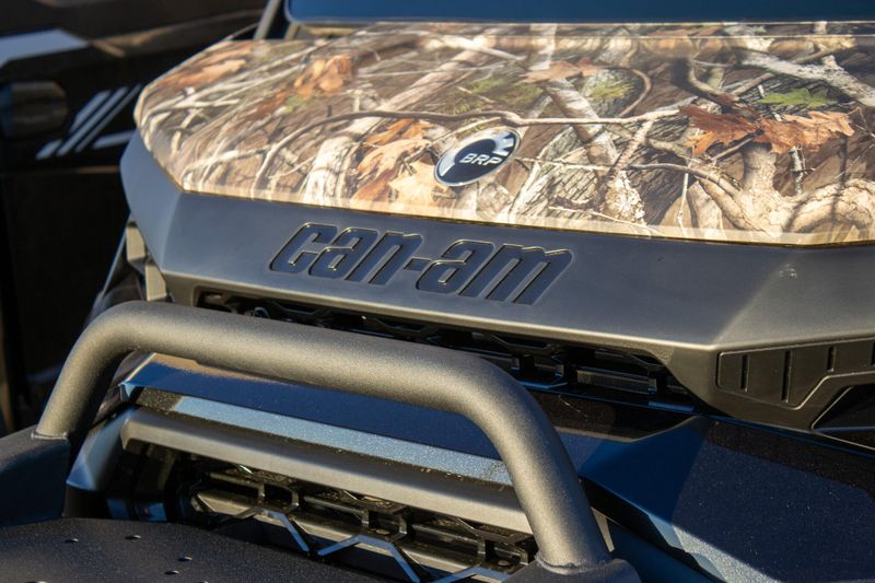 NEW 2026 CAN-AM DEFENDER MAX XT HD11 WITH 1025 INCH TOUCHSCREEN Image 44