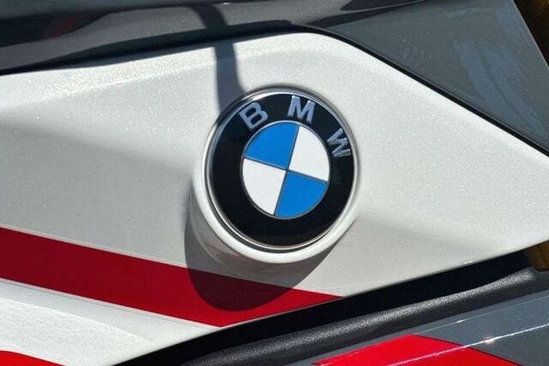 2022 BMW G 310 R
