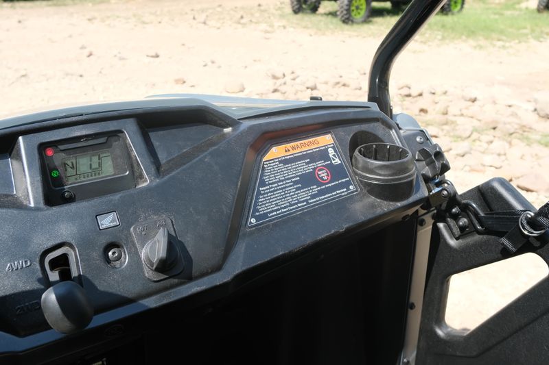 2025 Honda PIONEER 520 SLATE GRAY Image 14