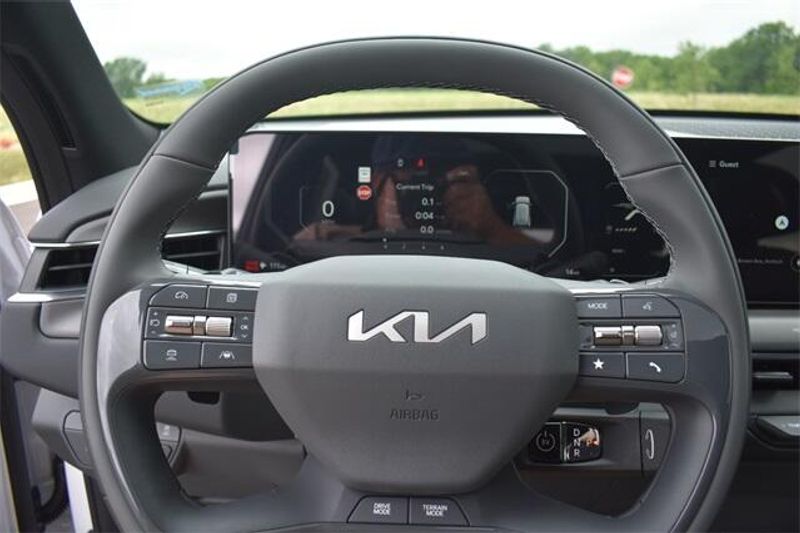 New 2026 Kia EV9 LandImage 28