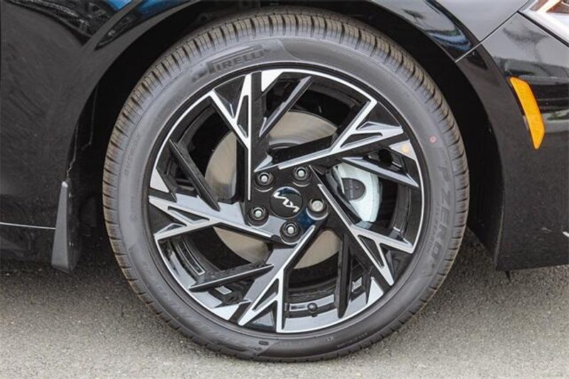 New 2025 Kia K5 GT-LineImage 25