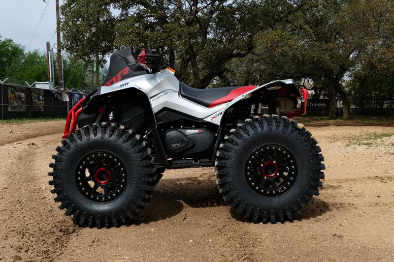 NEW 2026 CAN-AM RENEGADE X MR 1000R Image 6