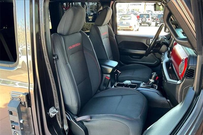 2018 Jeep Wrangler Unlimited RubiconImage 6