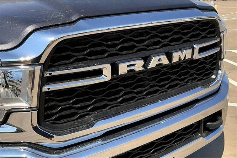 2023 RAM 3500 TradesmanImage 31