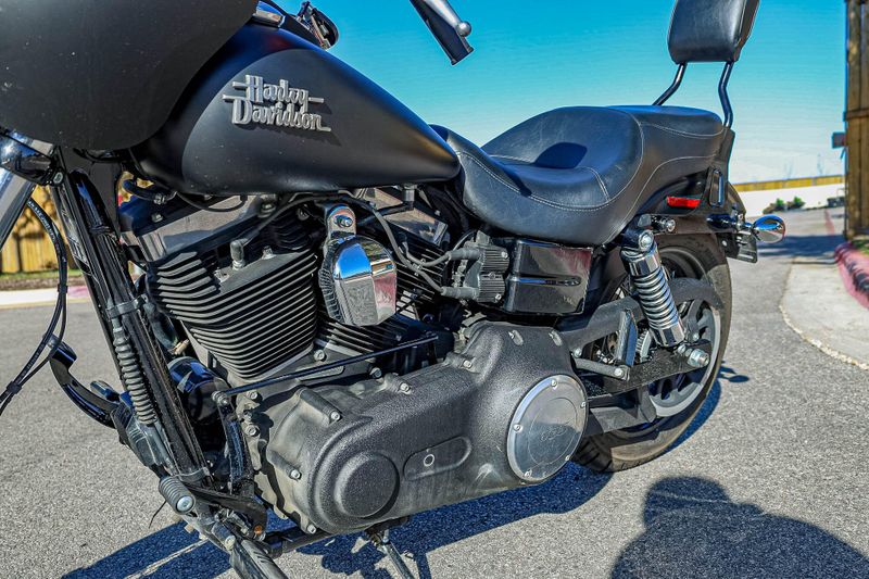 2017 HARLEY DYNA STREET BOBImage 7