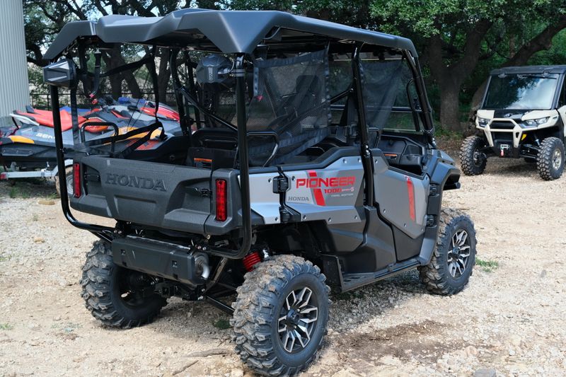 2025 Honda PIONEER 10005 TRAIL SE MATTE GRAY METALLIC Image 3