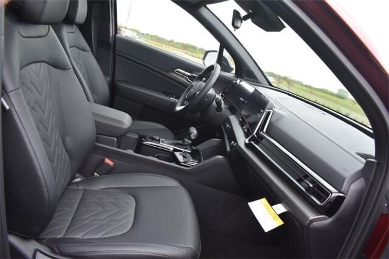 2025 Kia Sportage X-LineImage 13