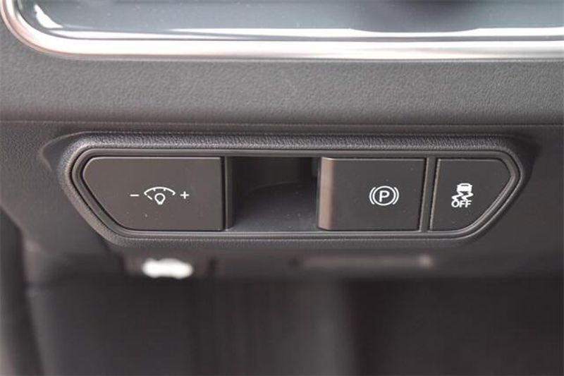 2025 Kia K4 EXImage 19
