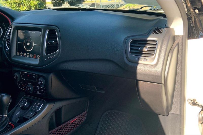 2020 Jeep Compass Trailhawk photo 13