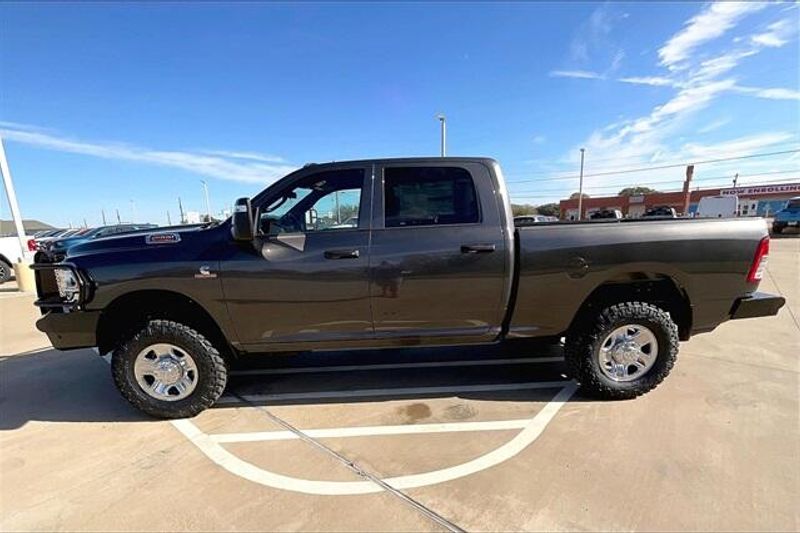 2024 RAM 2500 Tradesman Crew Cab 4x4 6