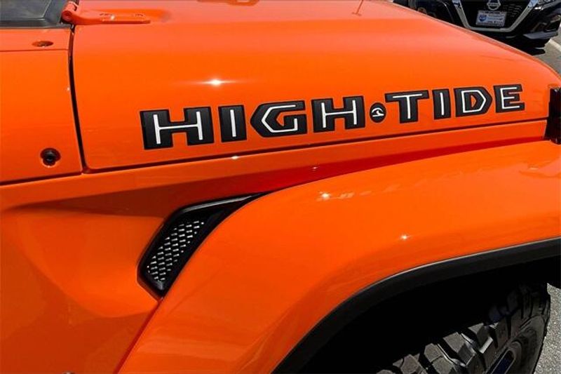 2025 Jeep Gladiator High Tide 4x4Image 13