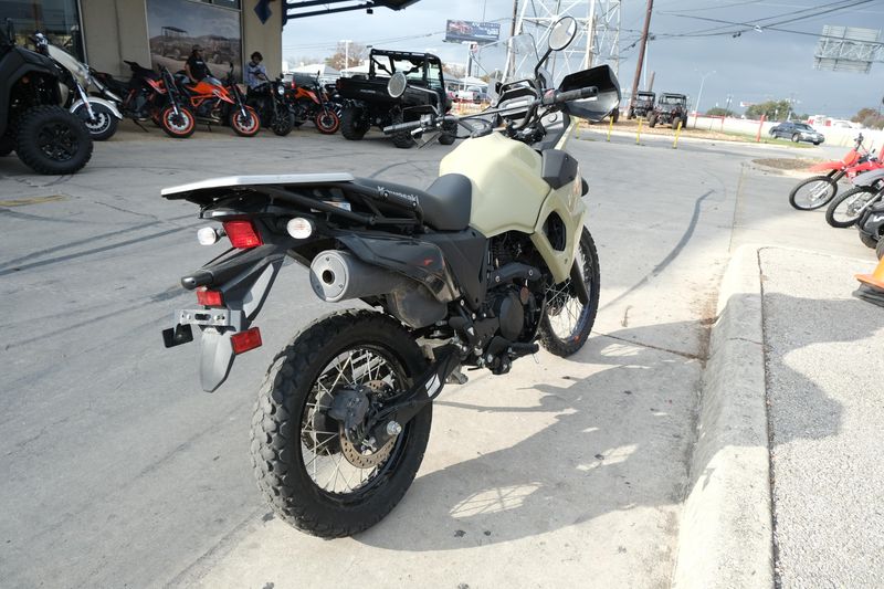 2022 Kawasaki KLR 650 ABS TANImage 22