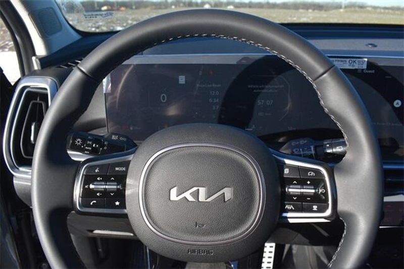 2025 Kia Sorento SXImage 27