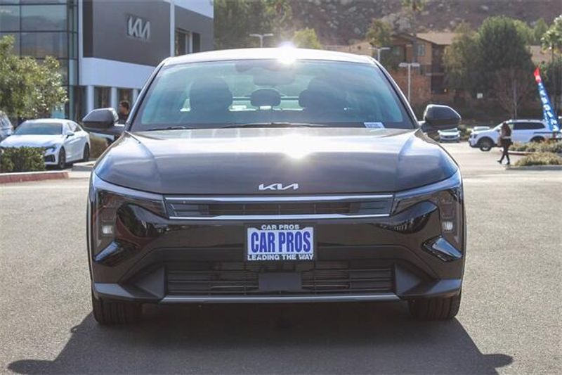 New 2025 Kia K4 EXImage 3