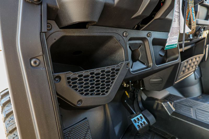 NEW 2026 POLARIS RANGER CREW XP 1000 PREMIUM Image 24