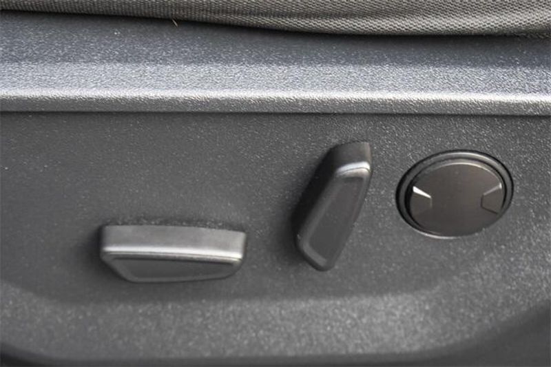 Used 2022 Ford F-150 XLTImage 24