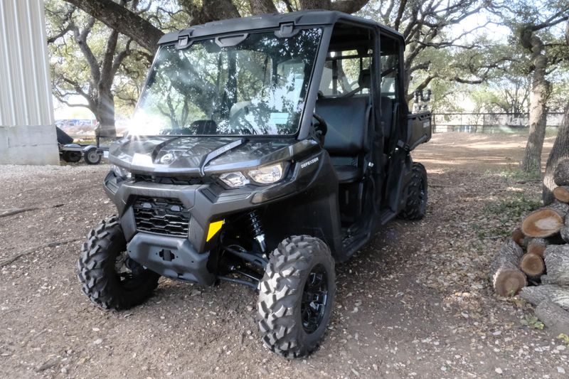 2025 Can-Am DEFENDER MAX DPS HD10 STEALTH BLACKImage 30