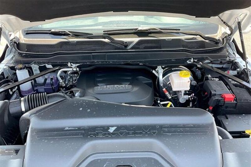 New 2025 RAM 2500 Tradesman Crew Cab 4x2 8