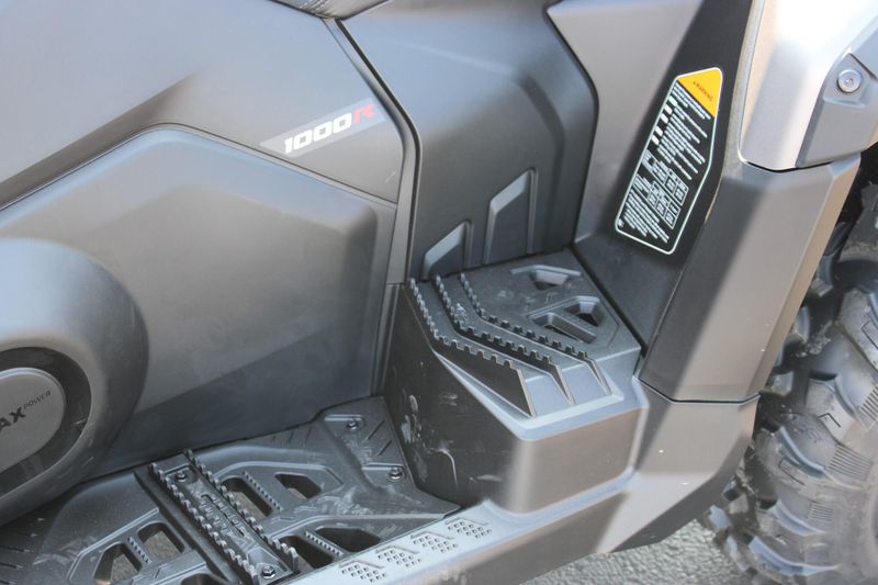 NEW 2025 CAN-AM OUTLANDER MAX XT 1000R Image 30