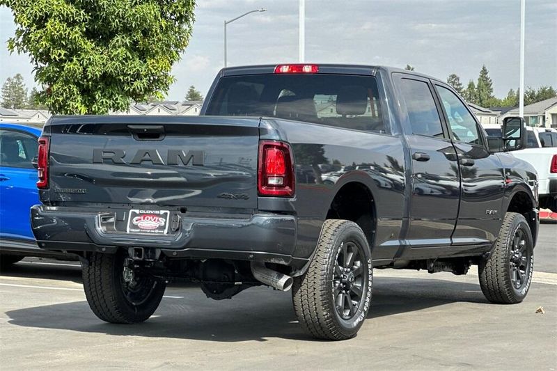 2026 Ram 2500 Big Horn photo 4