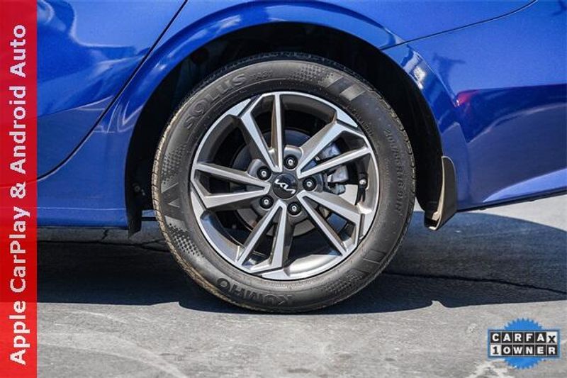 Used 2022 Kia Forte LXSImage 12