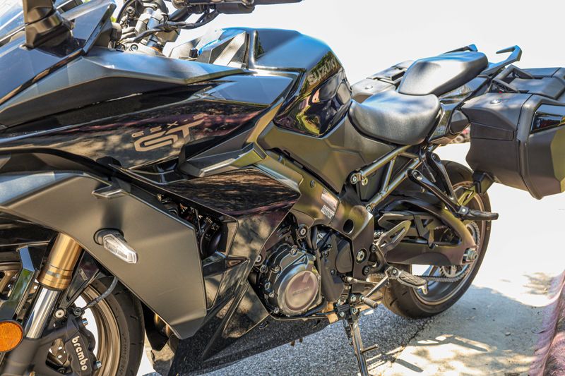 USED 2024 SUZUKI GSX-S1000GT CA Image 9