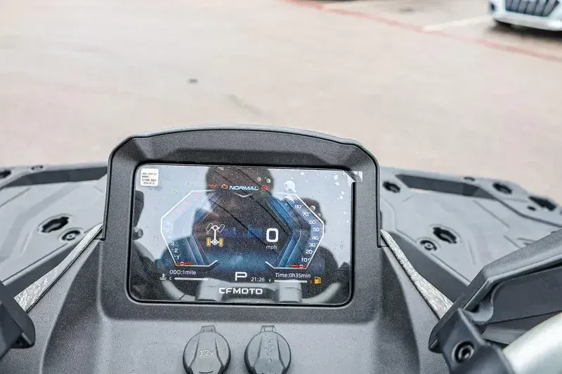 2025 CFMOTO CFORCE 1000 TOURING TRUE TIMBER CAMO Image 6