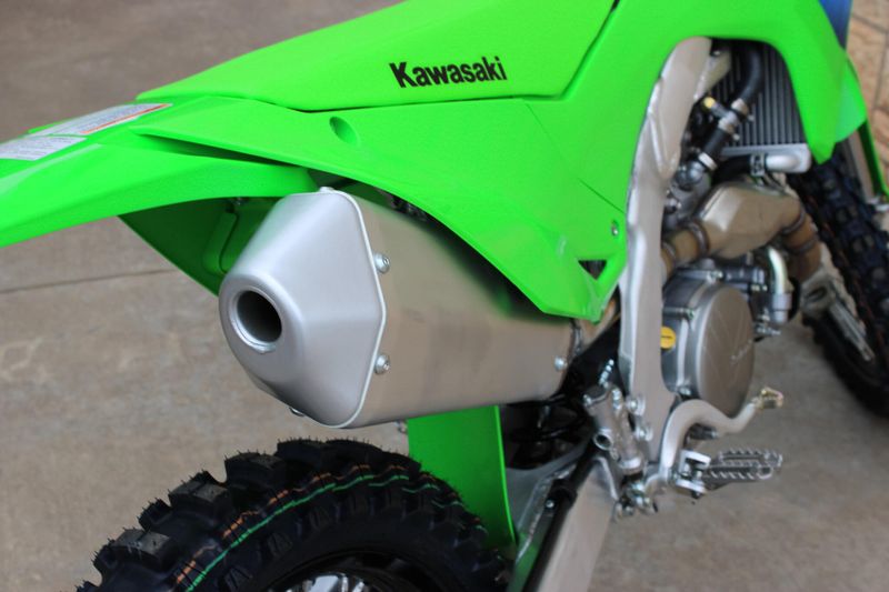New 2026 Kawasaki KX450 LIME GREEN Image 26