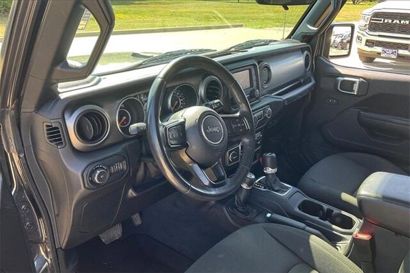 2019 Jeep Wrangler Unlimited Image 14