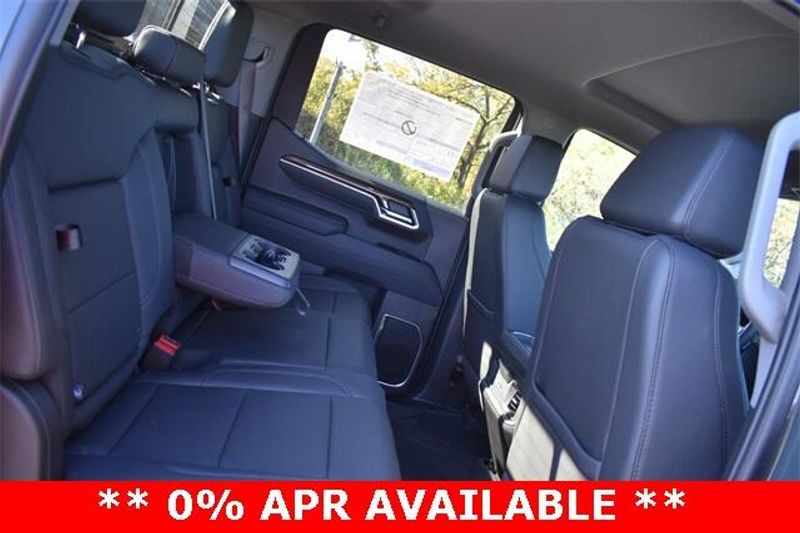 New 2025 Chevrolet Silverado 1500 LTImage 14