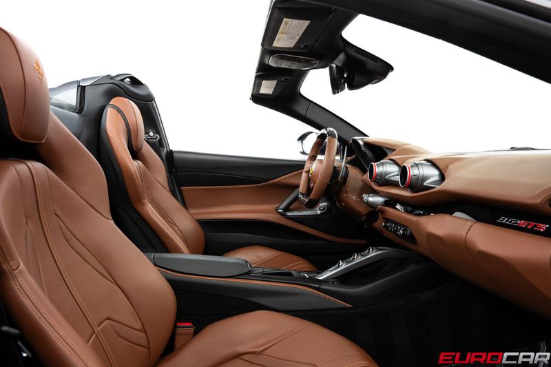 2022 Ferrari 812 GTS *AIRBRUSHED SCUDERIA LOGO * SUSPENSION LIFTER*Image 40