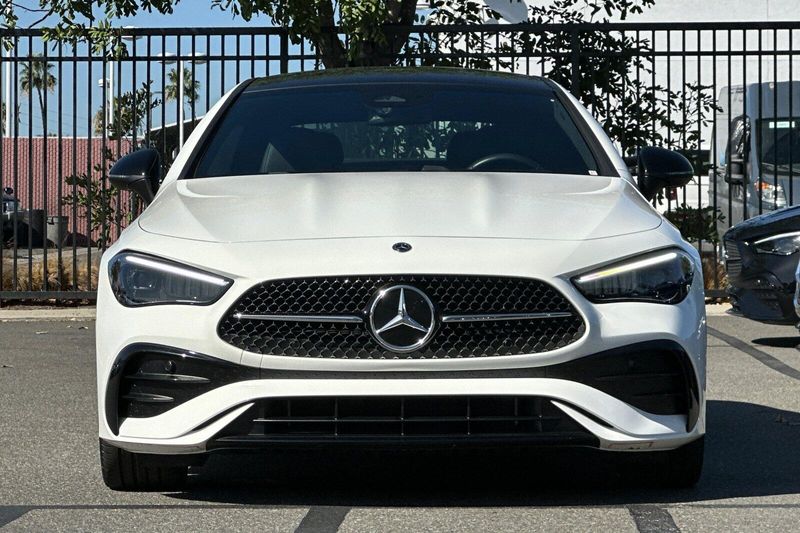 Used 2026 Mercedes-Benz CLE 450Image 9