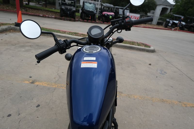 2021 Honda REBEL 300 ABS PEARL BLUEImage 12