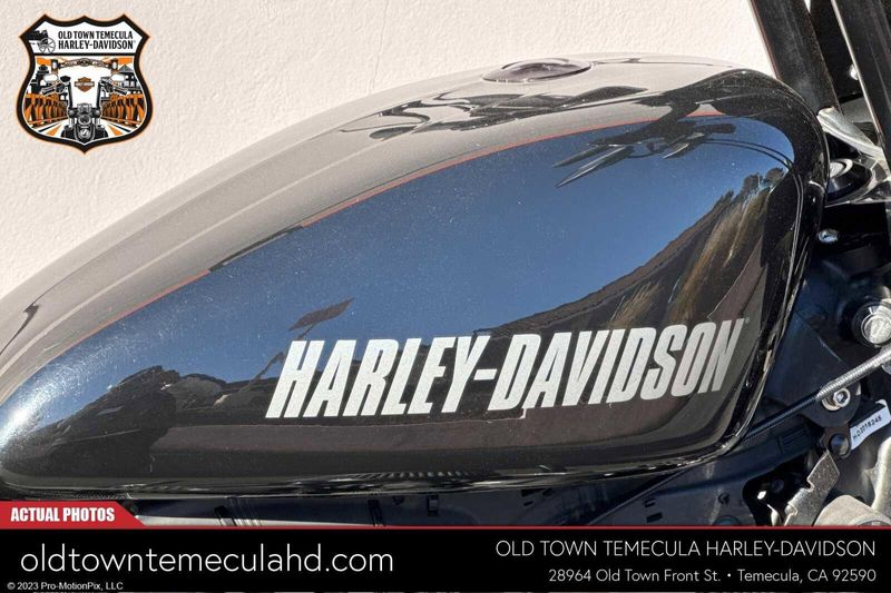 2016 Harley-Davidson Sportster in a BLACK W/PINSTRIPE exterior color. BMW Motorcycles of Temecula – Southern California (951) 506-6903 bmwmotorcyclesoftemecula.com 