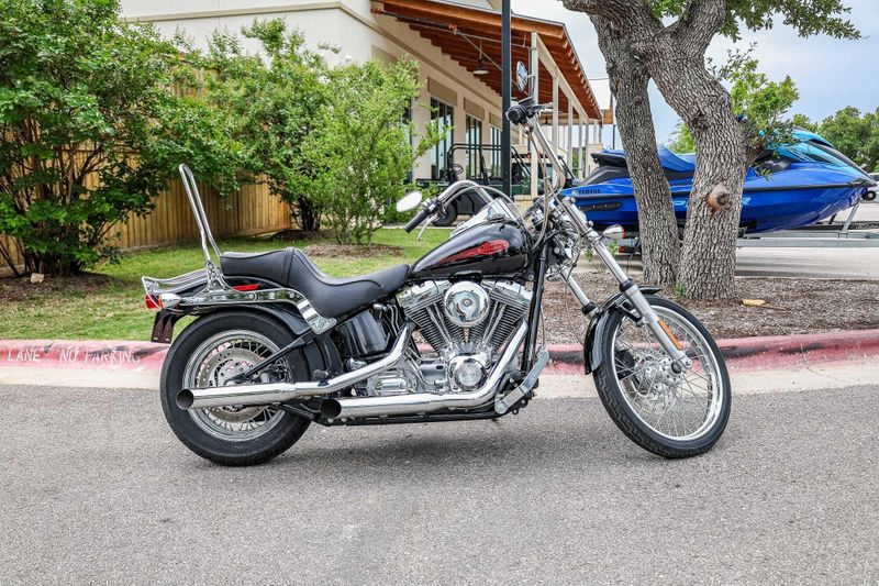 2004 HARLEY SOFTAIL STANDARD  BLACK Image 31