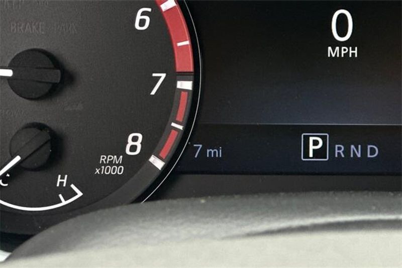 New 2025 Nissan Frontier PRO-XImage 21