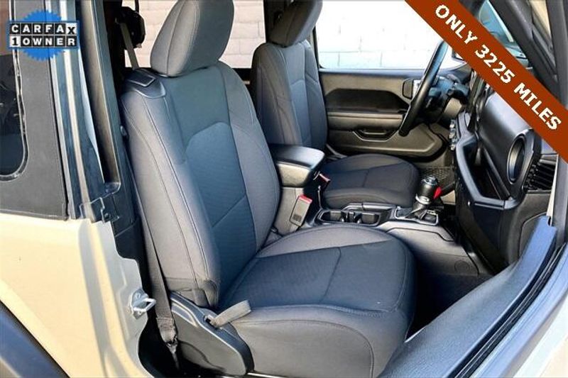 Used 2022 Jeep Wrangler Sport SImage 6