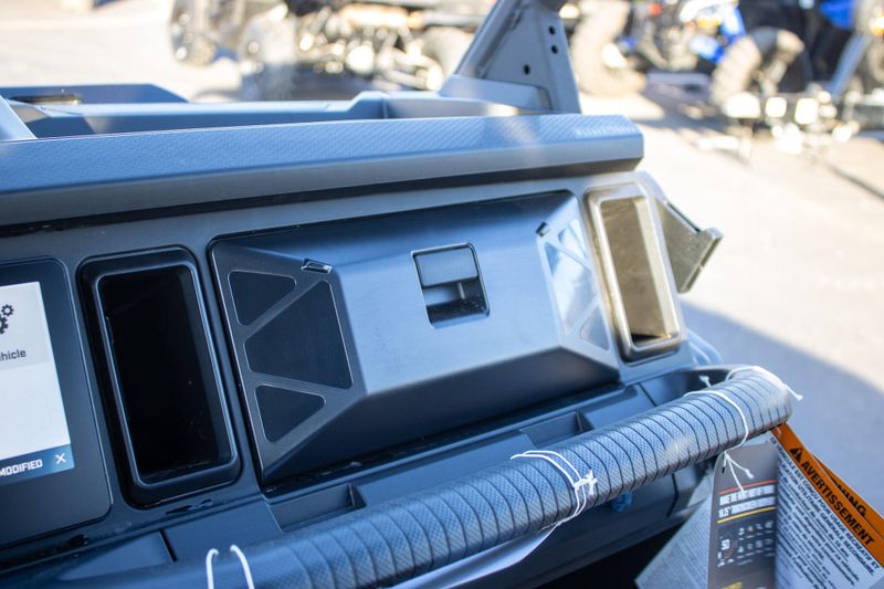 NEW 2026 CAN-AM DEFENDER MAX LONE STAR HD11 Image 21